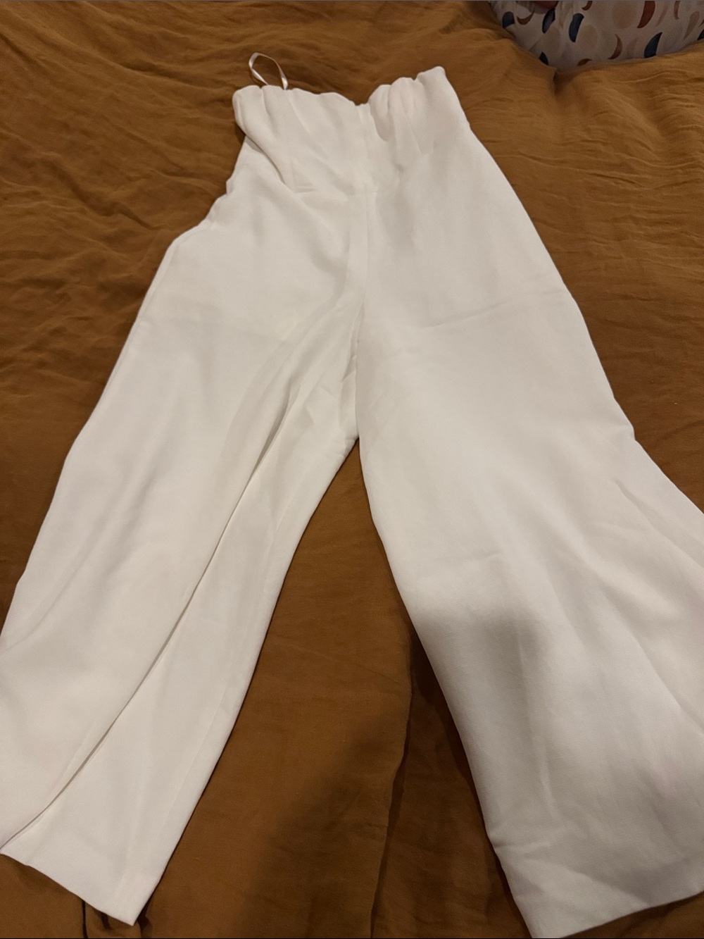 Club Monaco Wide-Leg White Strapless Jumper